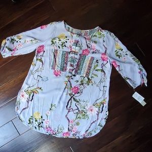 Plus Size Floral Top